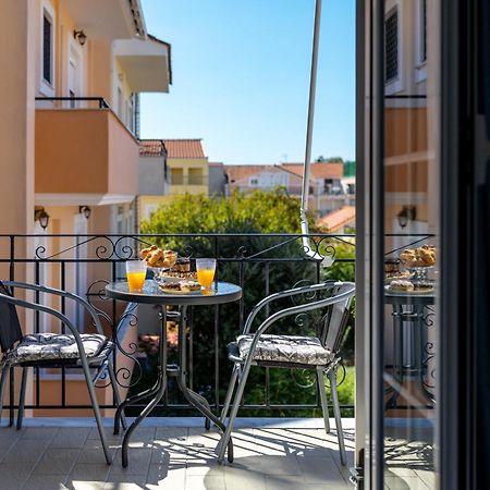 Gosia Apartment Gym Included Lixouri Exterior photo